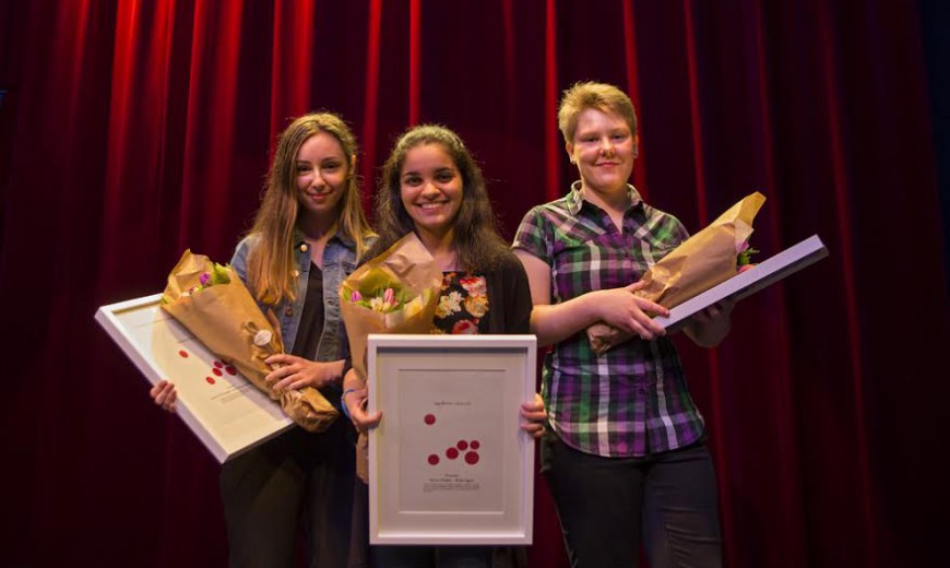 De tre vinnarna tävlingens första år – Rebecca Runesson, Maria Absim och Klara Asklund. Foto: Jarmo Väyrynen